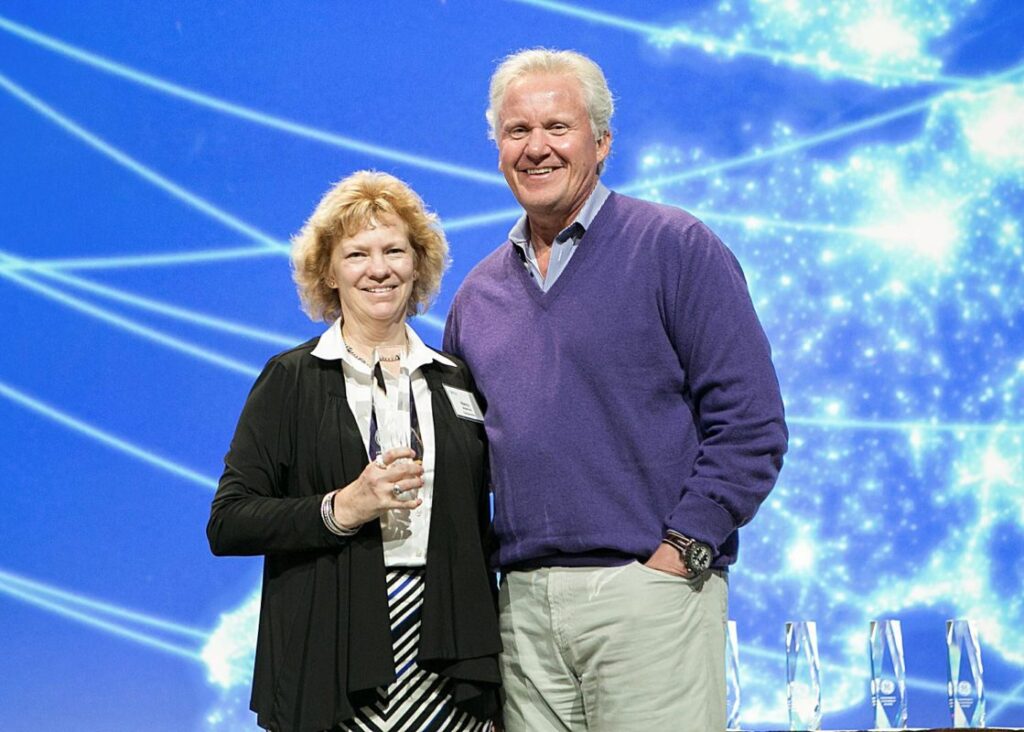 awards 0009 1119x800 1