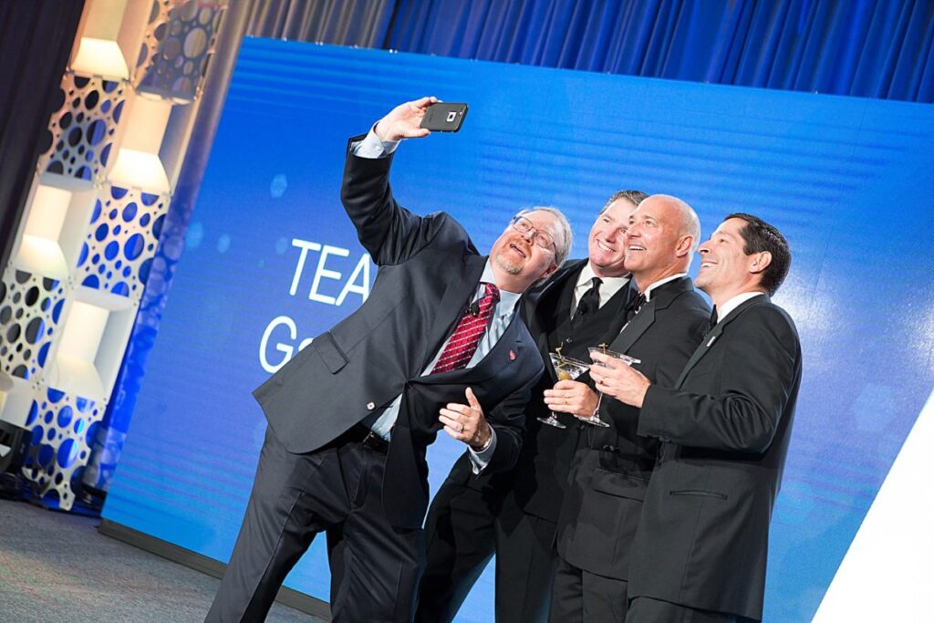 awards 0027 1200x800 1